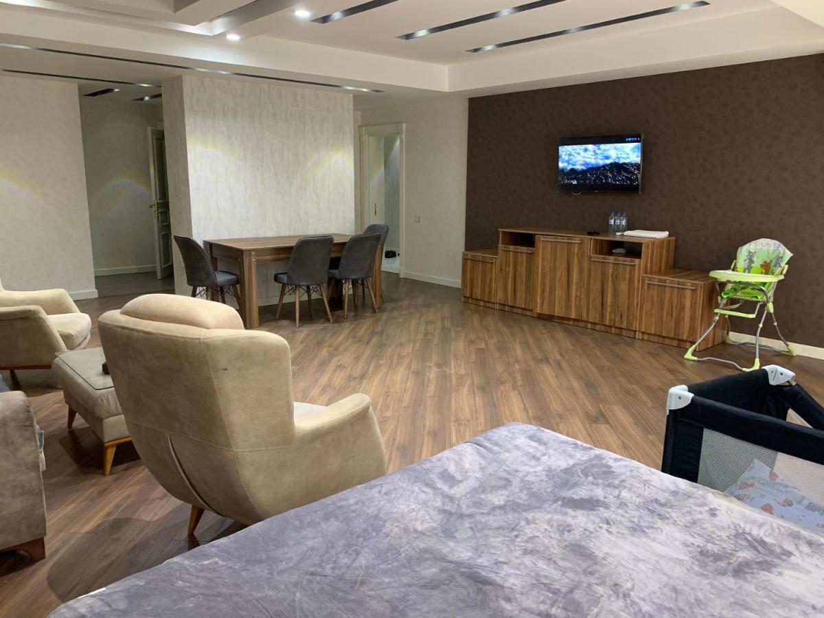 Park Azure Apartment Deluxe 2 Bedroom Baku Exteriér fotografie