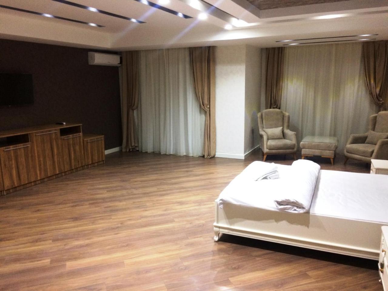 Park Azure Apartment Deluxe 2 Bedroom Baku Exteriér fotografie